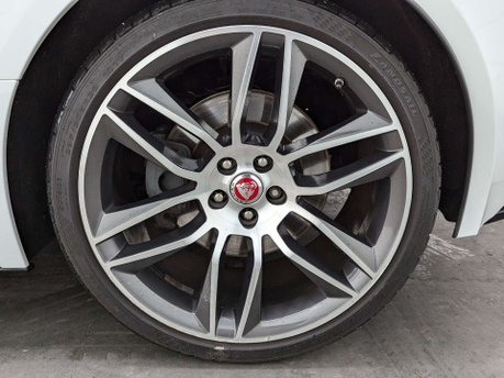 Jaguar F-Type 3.0 F-Type V6 R-Dynamic Auto 3dr 31