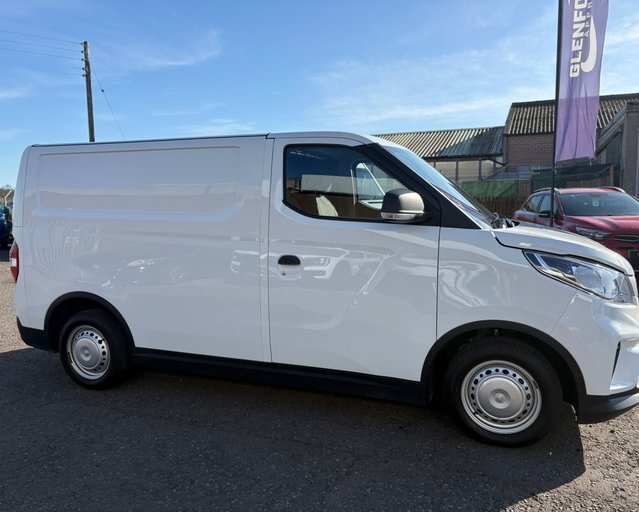 Maxus Deliver 3 BASE P/V
