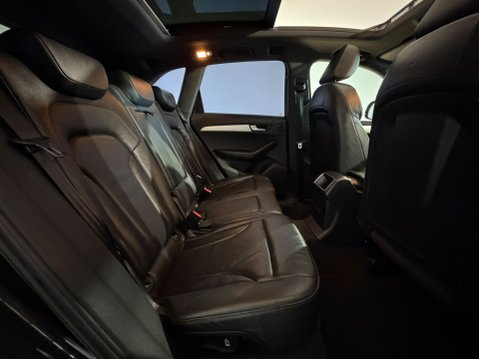Audi Q5 TDI QUATTRO DPF S LINE 19