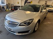 Vauxhall Insignia 2.0 CDTi ecoFLEX Design Euro 5 (s/s) 5dr 3