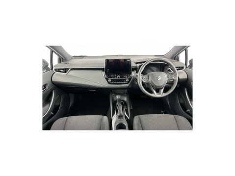 Suzuki Swace 1.8 Hybrid Motion Estata 12