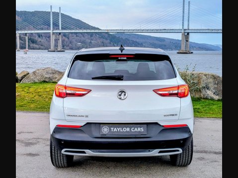 Vauxhall Grandland X 1.5 Turbo D SRi Nav Euro 6 (s/s) 5dr 6