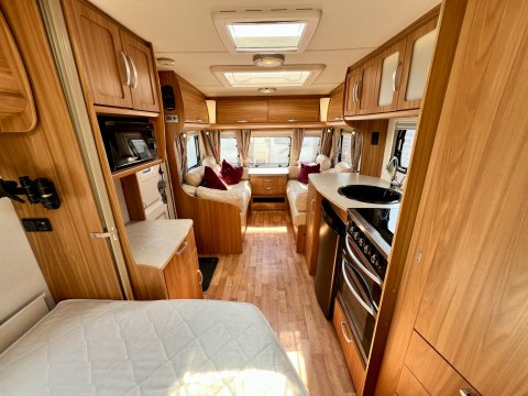 Lunar Clubman SE 26