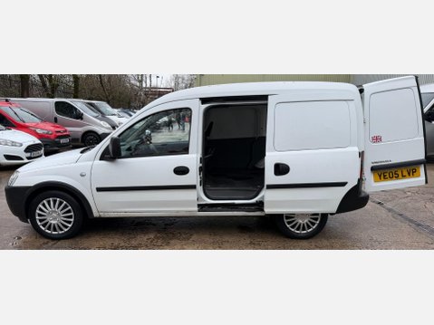 Vauxhall Combo 1.3 CDTi 2000 16v 3dr 19