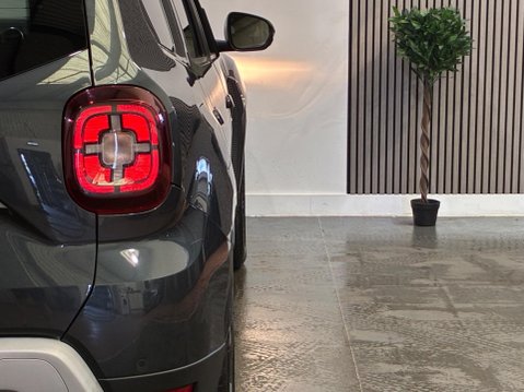 Dacia Duster 1.0 TCe Comfort Euro 6 (s/s) 5dr 44
