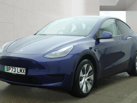 Tesla Model Y Model Y Rwd