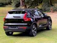 Volvo XC40 B4 PLUS 8