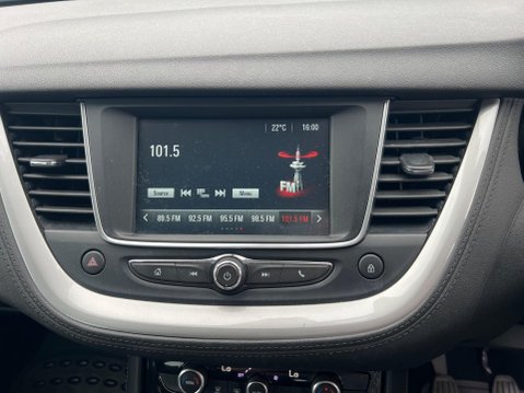 Vauxhall Grandland X 1.2 Turbo SE Euro 6 (s/s) 5dr 29