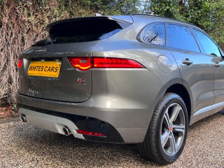 Jaguar F-Pace 3.0 D300 V6 S Auto AWD Euro 6 (s/s) 5dr 53