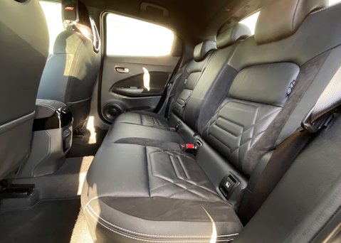 Nissan Juke DIG-T TEKNA PLUS DCT 14