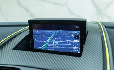 Aston Martin V8 Vantage AMR 19