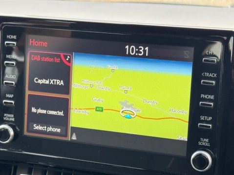 Toyota Corolla 1.8 VVT-h Icon Tech Touring Sports CVT Euro 6 (s/s) 5dr 17