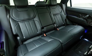 Land Rover Range Rover Sport D300 Autobiography 12