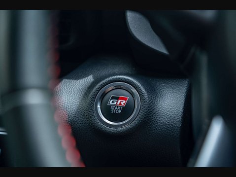 Toyota GR Yaris 1.6 GR Yaris Circuit 4WD 4WD 3dr 21