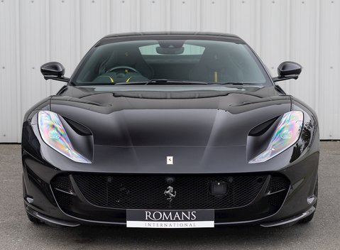 Ferrari 812 Superfast 4