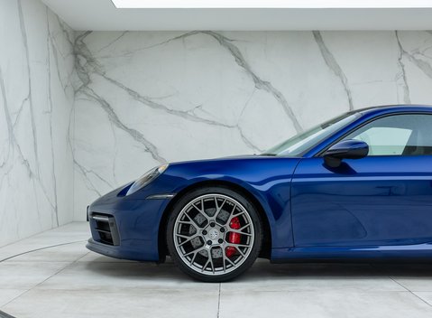 Porsche 911 Carrera 4S (992) 29