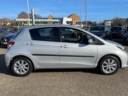 Toyota Yaris 1.3 Yaris TR VVT-i 5dr 10