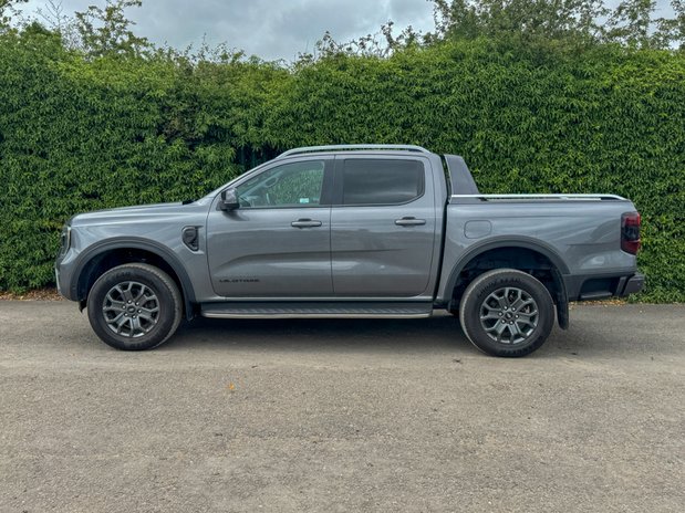 Ford Ranger Wildtrak | Auto | 2 LT | Double Cab | Tow Bar | Cam | Roller Shutter | EURO 5