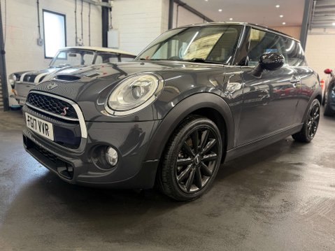 Mini Hatch 2.0 Cooper SD 3dr 2