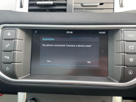 Land Rover Range Rover Evoque 2.0 TD4 SE Tech Auto 4WD Euro 6 (s/s) 5dr 31