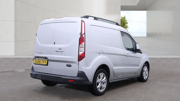 Ford Transit Connect AUTO SWB L1H1 Low Roof Limited Air Con Alloys Sensors EURO 6 NO VAT 4