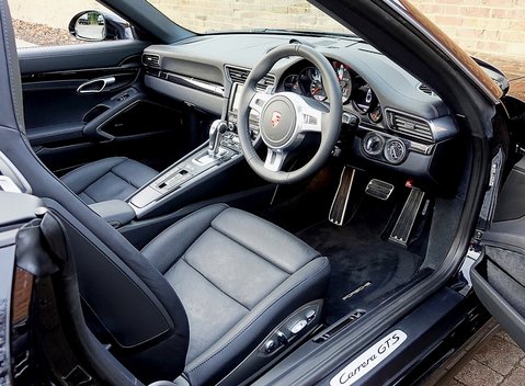 Porsche 911 (991) Carrera GTS Cabriolet 14