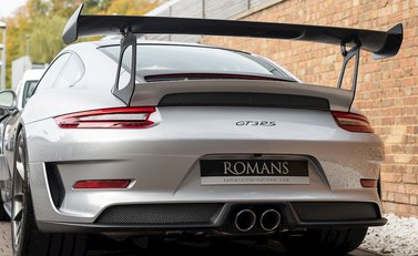 Porsche 911 (991.2) GT3 RS Weissach 28
