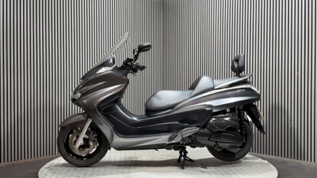 Yamaha Majesty 2010 ONLY 12K MOT SEPTEMBER 2027 LARGE MAXI SCOOTER 400CC 4