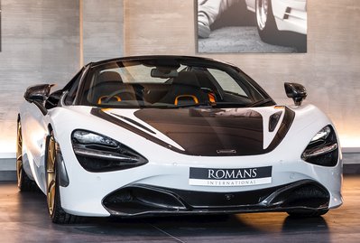 McLaren 720S Spider Performance MSO Bespoke Carbon Pa