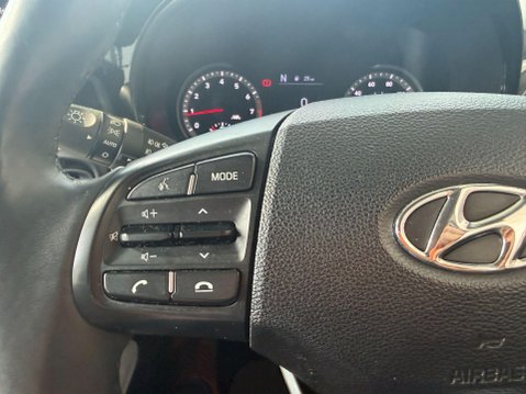 Hyundai i10 1.2 Premium Auto Euro 6 (s/s) 5dr 26