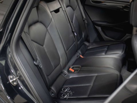 Porsche Macan 3.0 Macan S D Semi-Auto 4WD 5dr 21