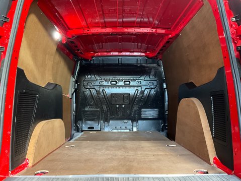 Ford Transit Connect 240 LIMITED TDCI 8