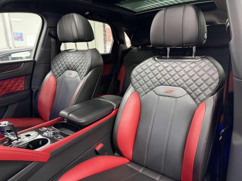 Bentley Bentayga 4.0 V8 S SUV 5dr Petrol Auto 4WD Euro 6 (s/s) (550 ps) 6