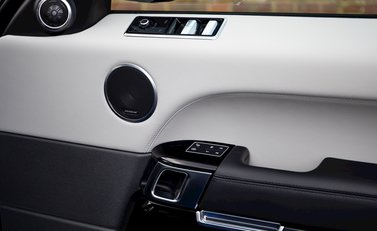 Land Rover Range Rover Sport 5.0 SVR 22