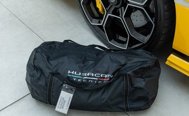 Lamborghini Huracan Tecnica 36