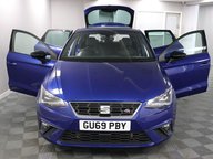 SEAT Ibiza TSI FR SPORT 7