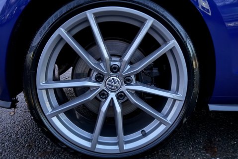 Volkswagen Golf R TSI DSG -DEMO +1 OWNER -AKRAPOVIC-EVERY EXTRA -PAN ROOF-PRO NAV-PRETORIAS 62