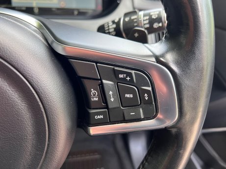 Jaguar E-Pace 2.0 P250 R-Dynamic HSE Auto AWD Euro 6 (s/s) 5dr 25