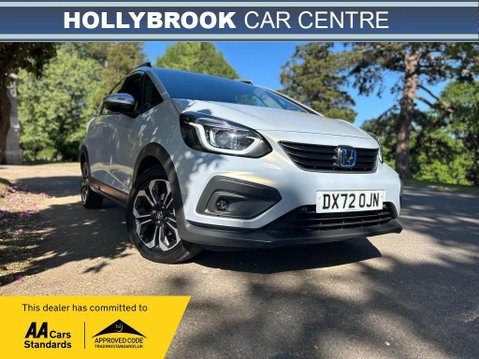 Honda Jazz I-MMD CROSSTAR EX 1