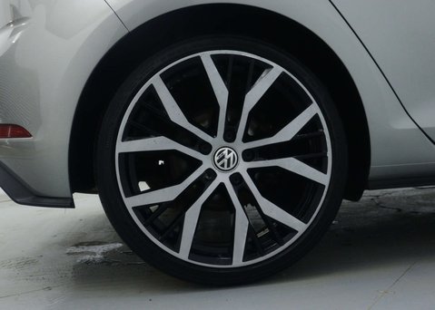 Volkswagen Golf 2.0 TDI GTD Hatchback 5dr Diesel DSG Euro 6 (s/s) (184 ps) 14