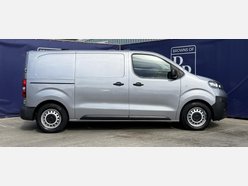Vauxhall Vivaro 3100 75kWh Dynamic Panel Van 6dr Electric Auto L1 H1 (7.4kW Charger) (136 p 3