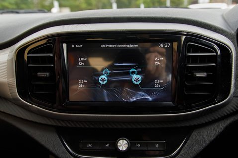 MG MG3 EXCLUSIVE NAV VTI-TECH 23
