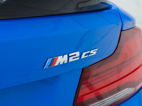 BMW M2 CS