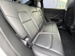 Tesla Model Y SUV 5dr Electric Auto RWD (346 ps) 26
