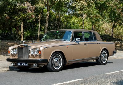 Rolls-Royce Silver Wraith