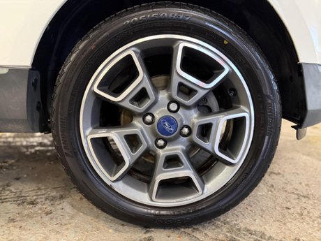 Ford Ecosport 1.0T EcoBoost Titanium 2WD Euro 5 (s/s) 5dr 20