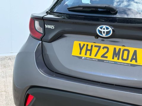 Toyota Yaris 1.5 Yaris Icon HEV CVT 5dr 29