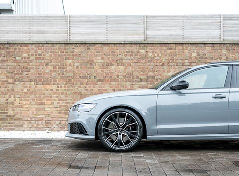 Audi RS6 Avant Performance 24