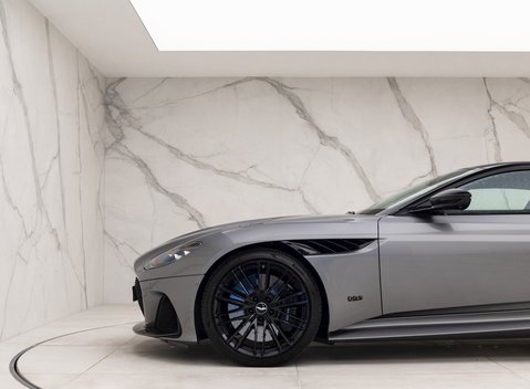 Aston Martin DBS Superleggera 26