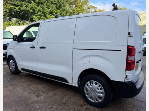 Peugeot Expert 2.0 BlueHDi 1400 Professional Standard Panel Van 6dr Diesel Manual MWB Euro 19